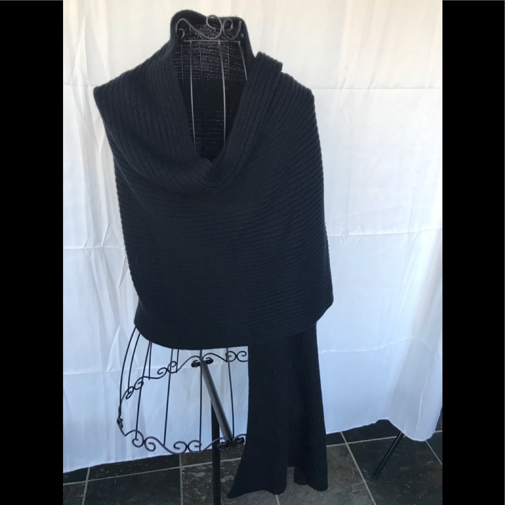 Ann Taylor blanket wrap